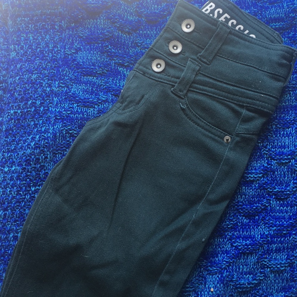 High waisted skinny jeans, nice and tight fit